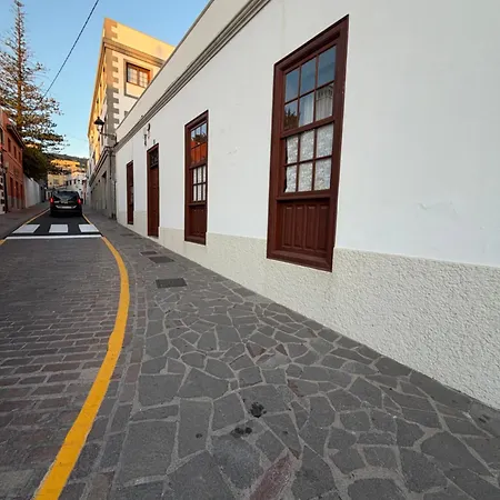 בית נופש Casa Antigua ארונה