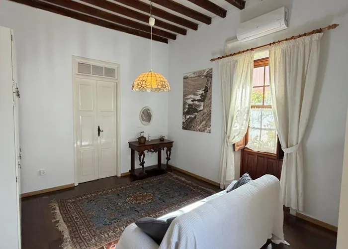 Casa Antigua * Арона