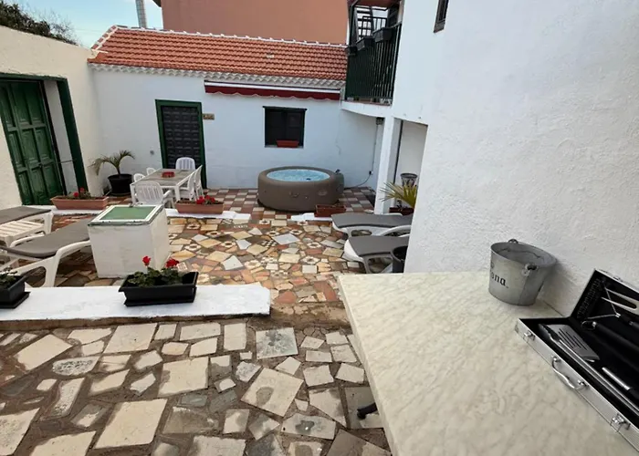 Casa Antigua * Арона