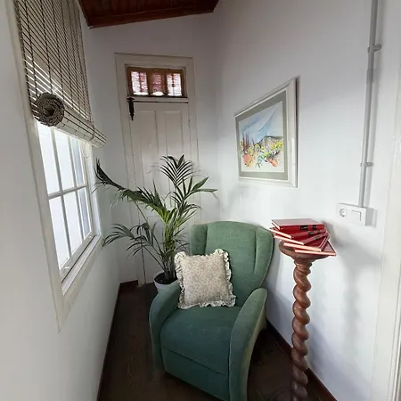 Casa Antigua *