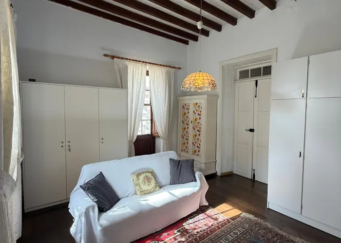 Casa Antigua 阿罗纳