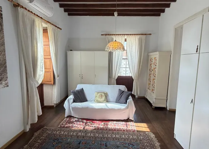 Casa Antigua 阿罗纳